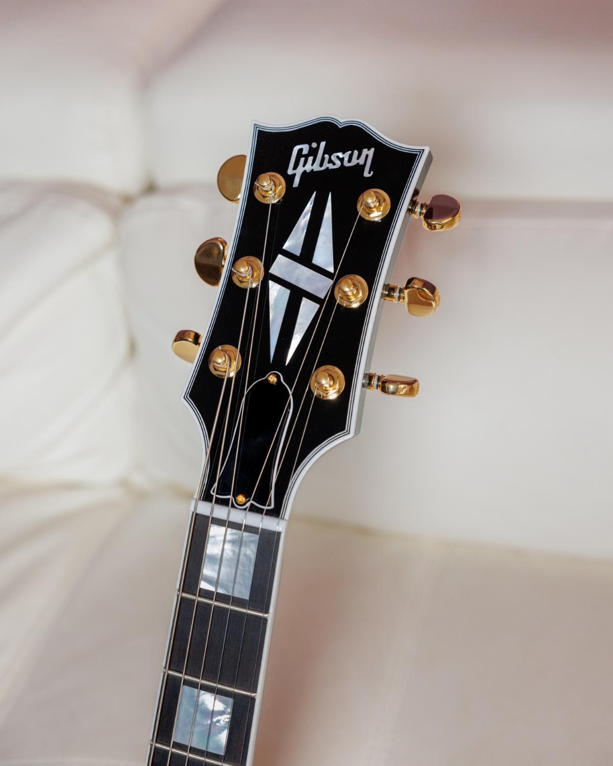 Gibson Custom Announces the RD Custom, Available Worldwide on Gibson.com 16 17040b1a b7a8 42c9 aaa7 e3d17f4ad4b9 1