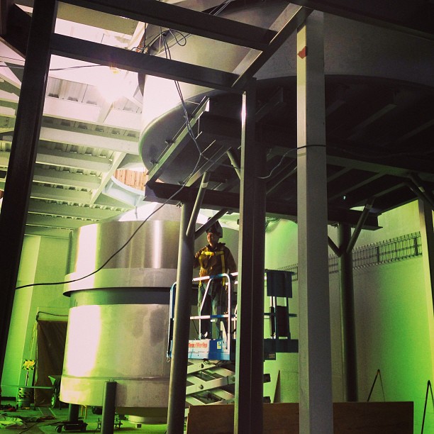 Dogfish Head Celebrates 10,000 Batches Of Beer 16 2013 02 27 10.53.41 400643271151609493 20732328