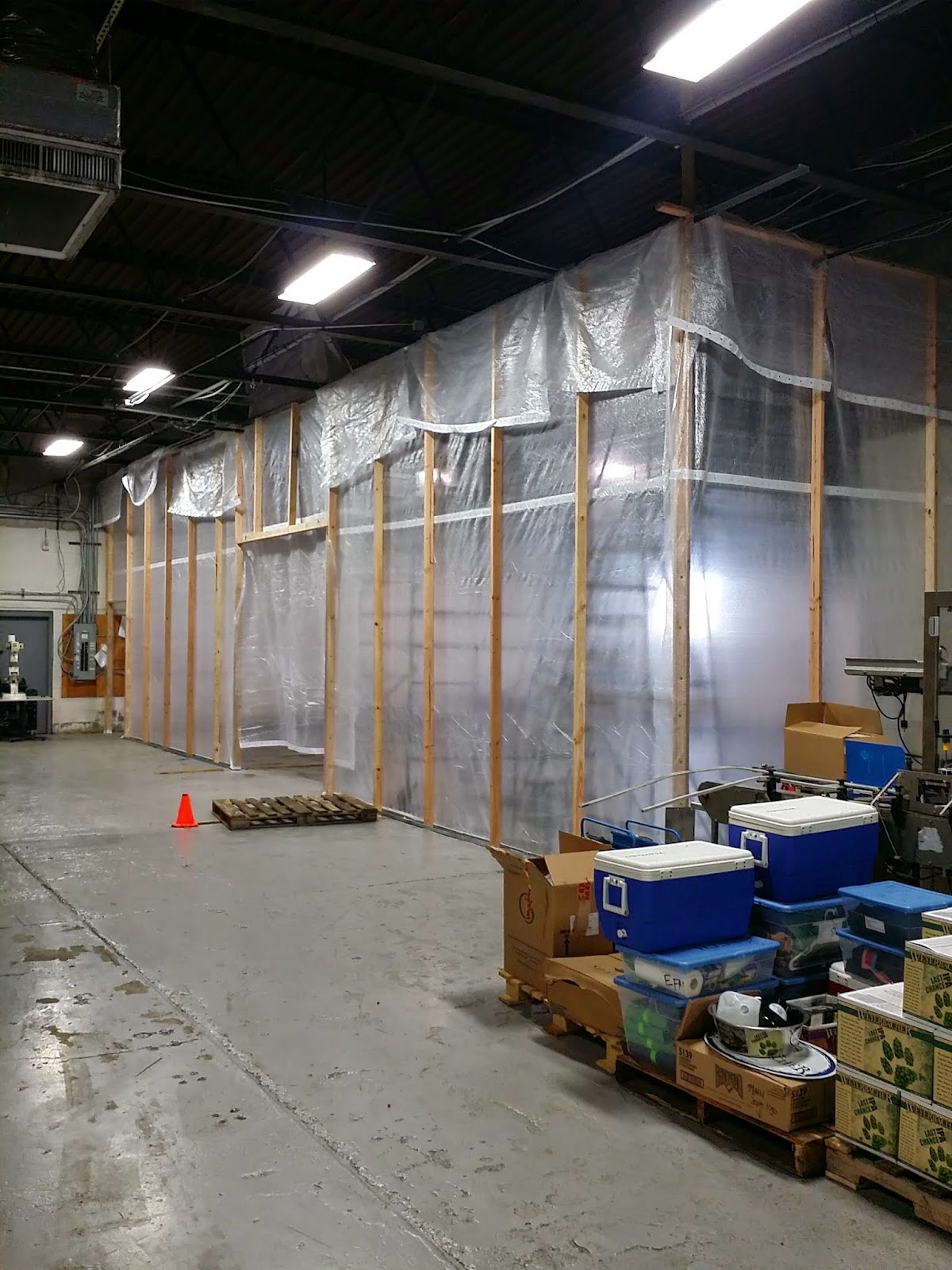 Weyerbacher Adding New 40bbl Brewhouse 8 2014 06 17 07.37.48