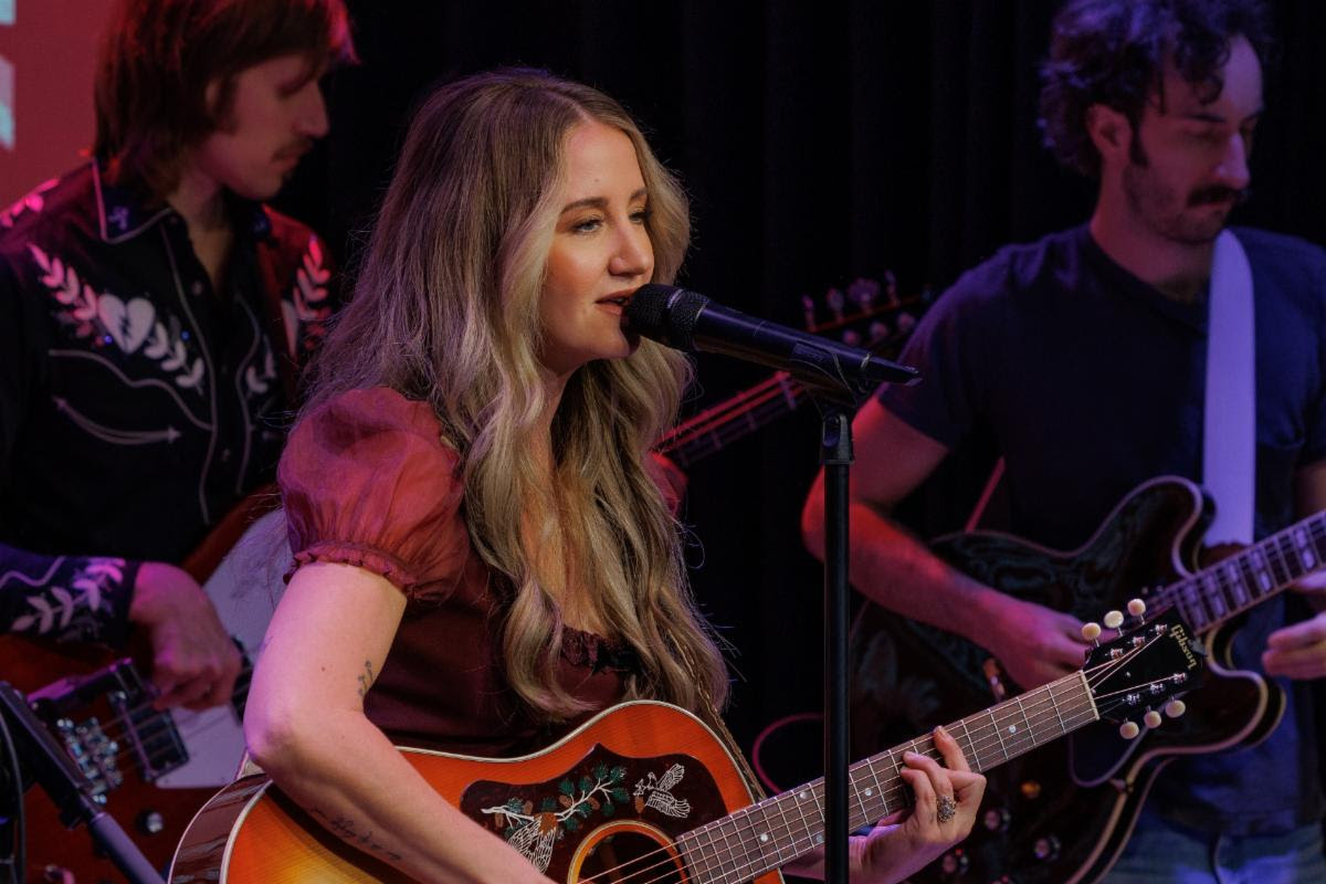 Margo Price and Gibson Partner to Release the Gibson Margo Price J-45 Acoustic Guitar, Available Worldwide on Gibson.com 17 37a6b8f6 9f88 42ec 8dd5 debdd50eacc9 1
