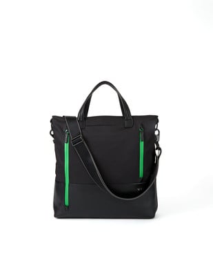 Heineken and TUMI Introduce First of Three Custom "#Heineken100" Travel Lifestyle Capsule Collection 12 Today, Heineken, the world's leading international brewer, kicks off the seventh year of its coveted #Heineken100 initiative with TUMI, the global leader in premium travel, business and lifestyle accessories; with its first of three custom TUMI collection pieces. The first #Heineken100 2016 release is a custom Miami-inspired TUMI tote with signature Heineken-green detailing, and designed with superior interior functionality. TUMI, a leader in providing sophisticated global citizens another reason to...