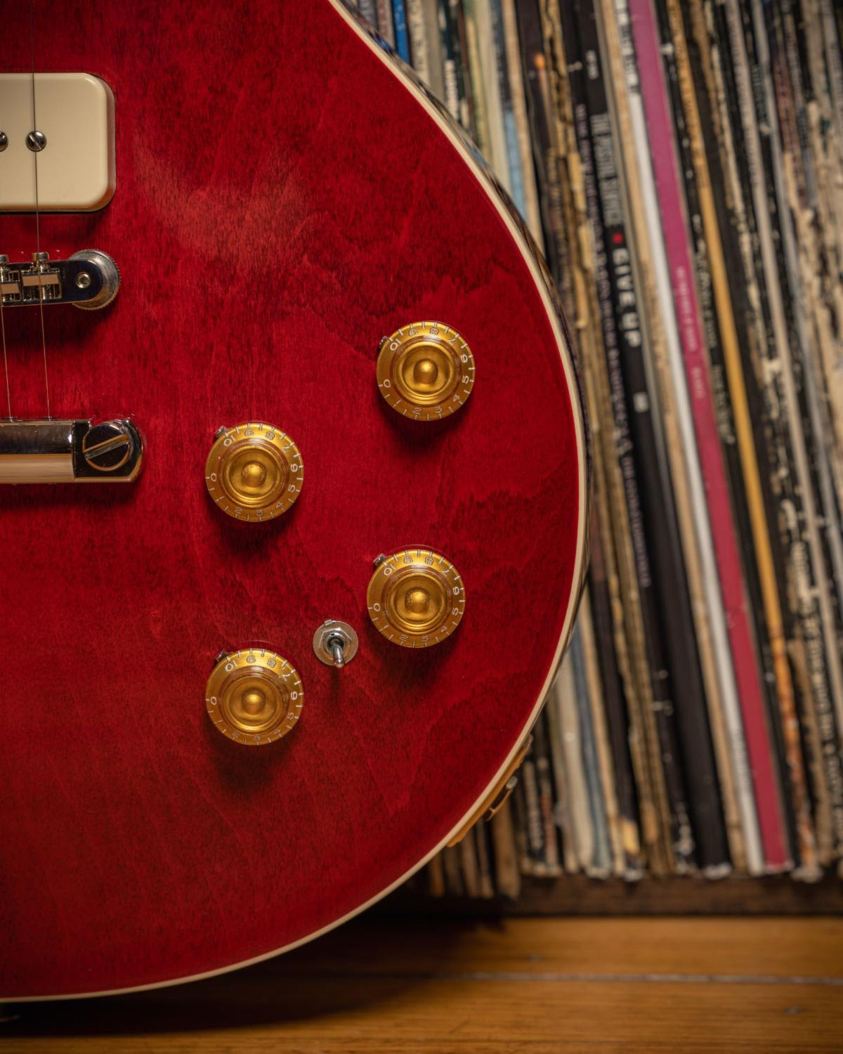 Warren Haynes and Gibson Partner to Release the Gibson Warren Haynes Les Paul Standard, Now Available Worldwide on Gibson.com 18 4b6eee10 01fa 461e 9f92 21b63850827d 1