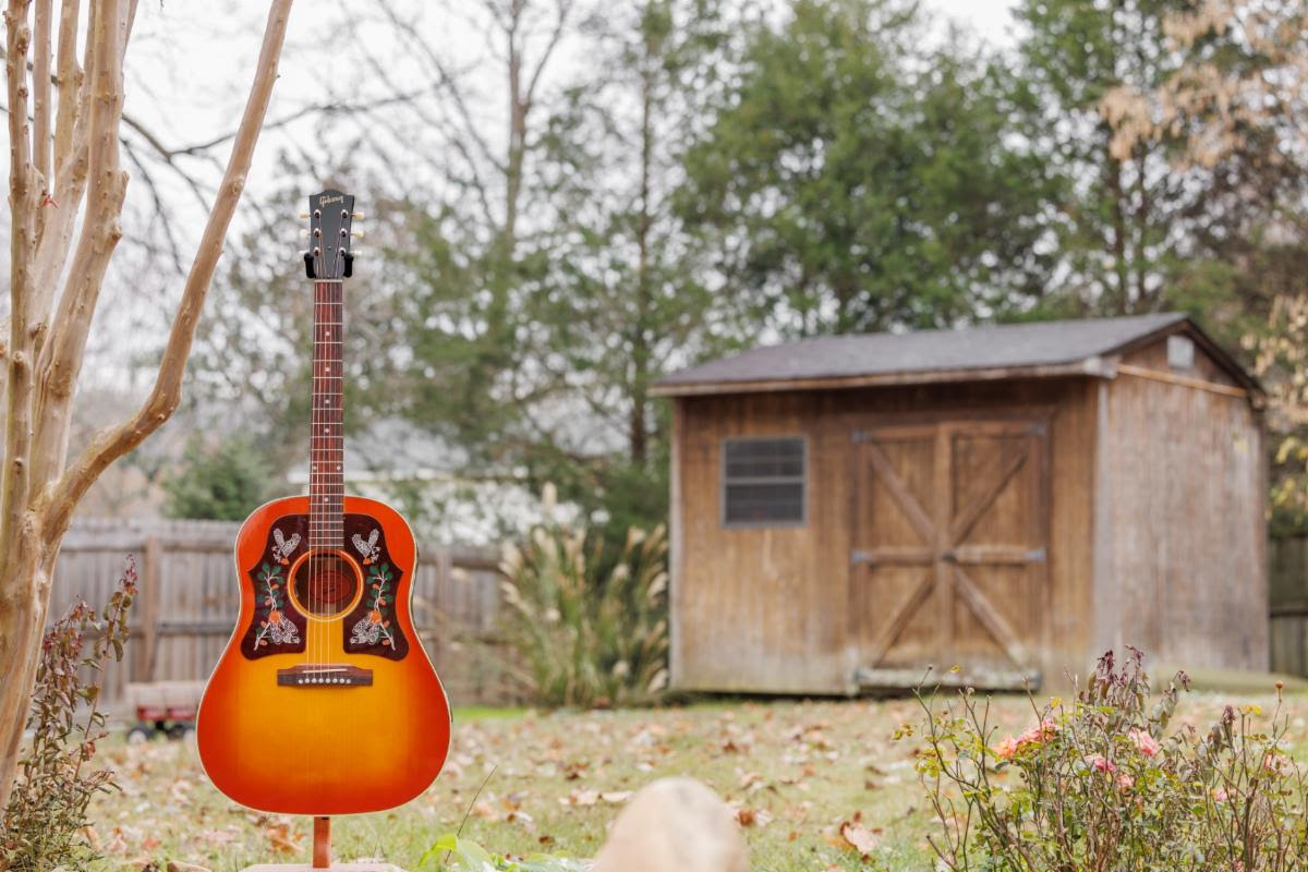 Margo Price and Gibson Partner to Release the Gibson Margo Price J-45 Acoustic Guitar, Available Worldwide on Gibson.com 23 4bdd6945 3d0c 49f7 9e55 72111f6fd81d 1