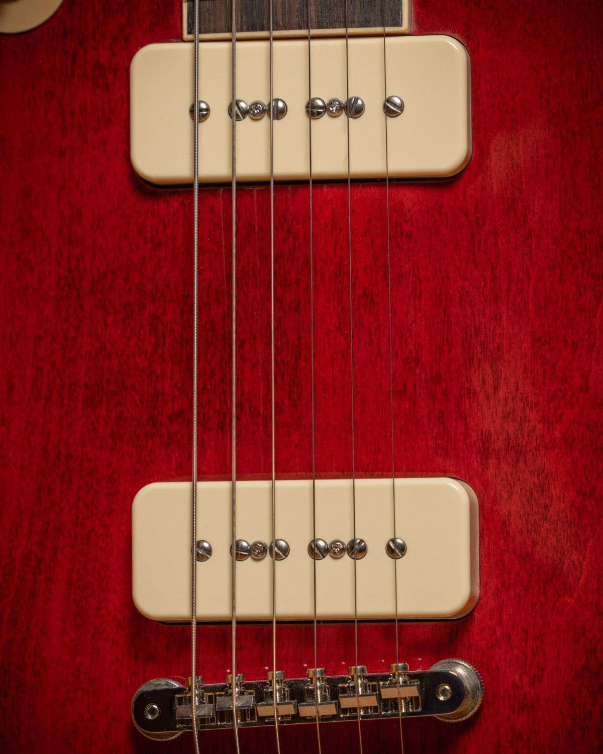 Warren Haynes and Gibson Partner to Release the Gibson Warren Haynes Les Paul Standard, Now Available Worldwide on Gibson.com 19 6dad69f5 dd07 4705 aaef b4ecfb426f32 1