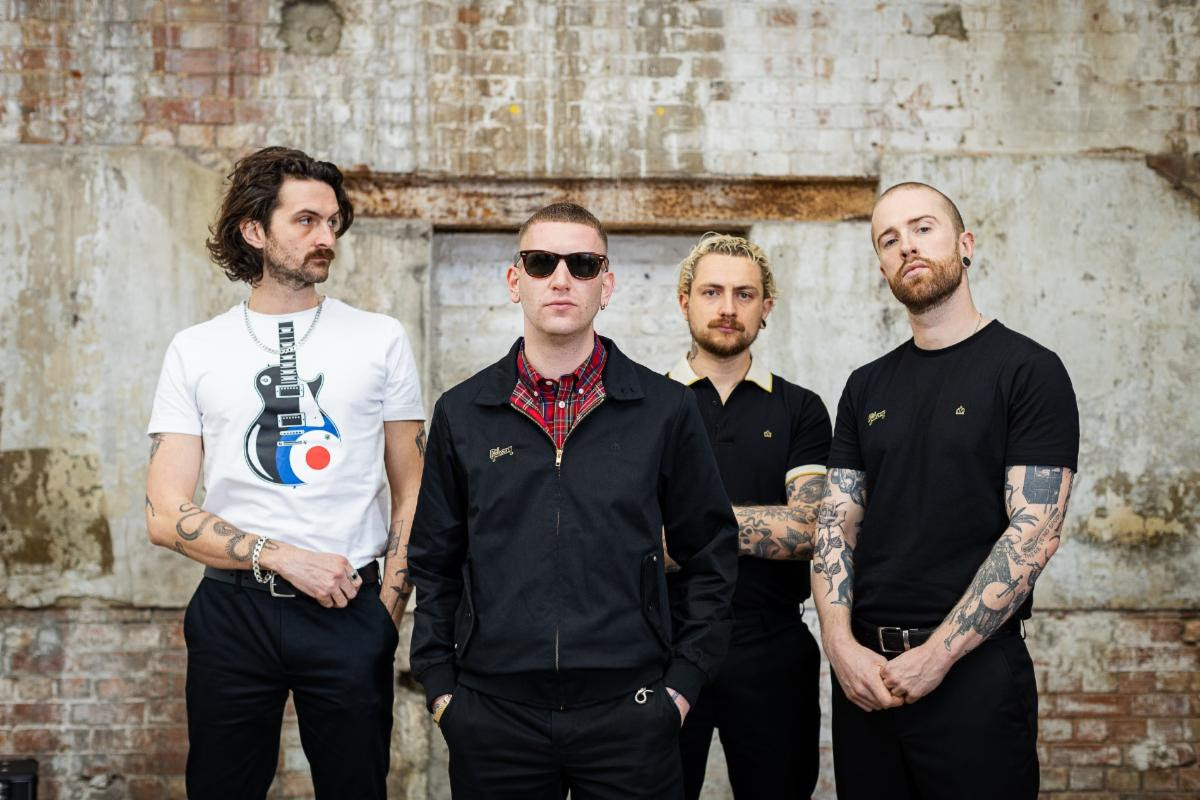 Introducing the Merc x Gibson Capsule Collection, Gibson Partners with British Clothing Brand Merc for Apparel Collection, Available at the Gibson Garage London 17 8c966beb 8cff 4898 bbe4 8c0b665ea44f 1