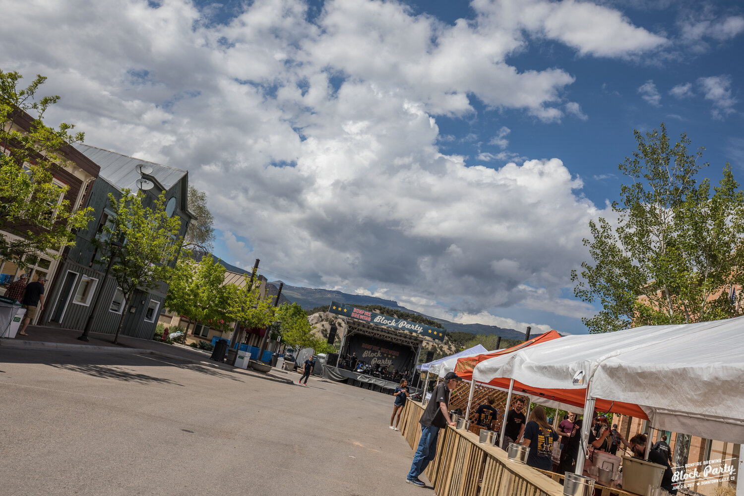 Bonfire Block Party Festival Takes New Shape In 2021 8 BonfireBlockParty2017_Friday_webready_lockman-2.jpg