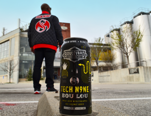 Boulevard & Tech N9ne Collaborate On Buo Lou 14 BouLouEntranceSm e1525402049967