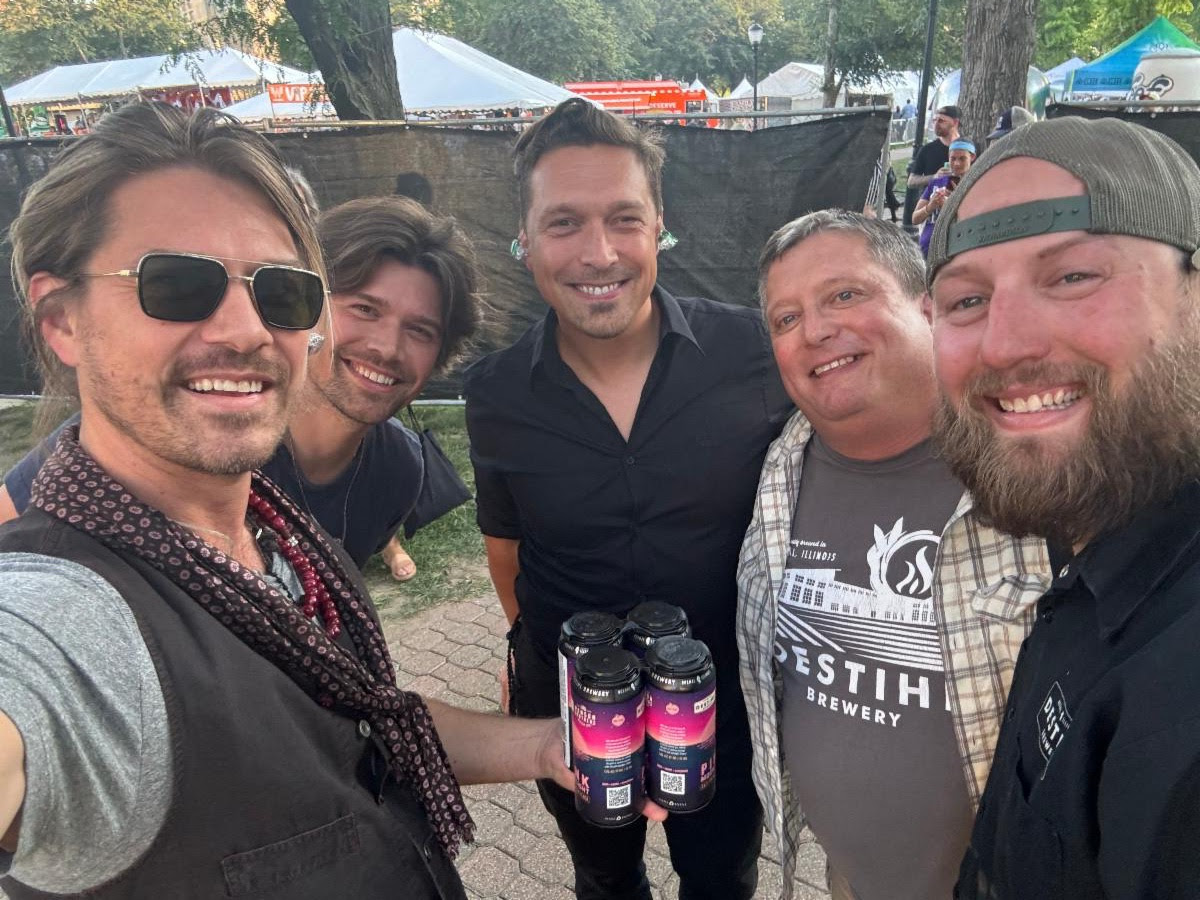 DESTIHL Brewery and Hanson Brothers Beer Announce Partnership 10 apost1 64