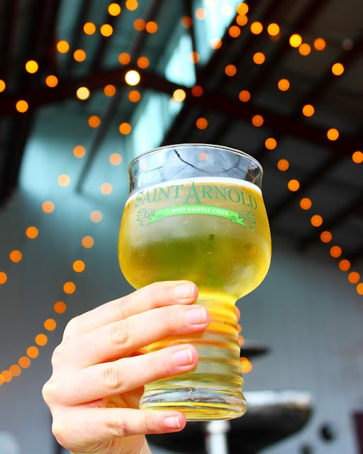 Saint Arnold Brewing Co. Gets Creative Juices Flowing with New Cider Offering 10 apost11 136