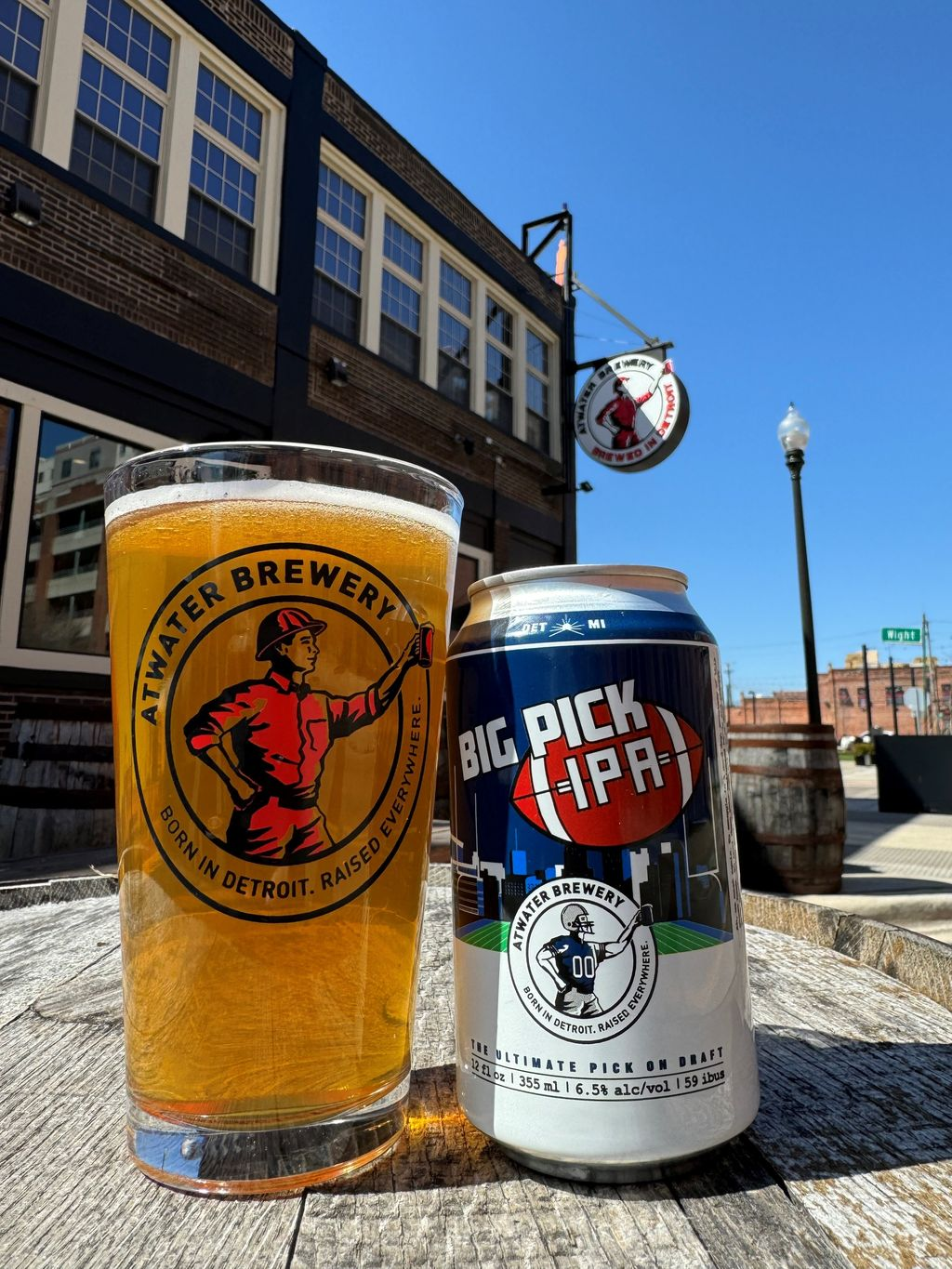 Atwater Releasing Big Pick IPA 8 apost2 155