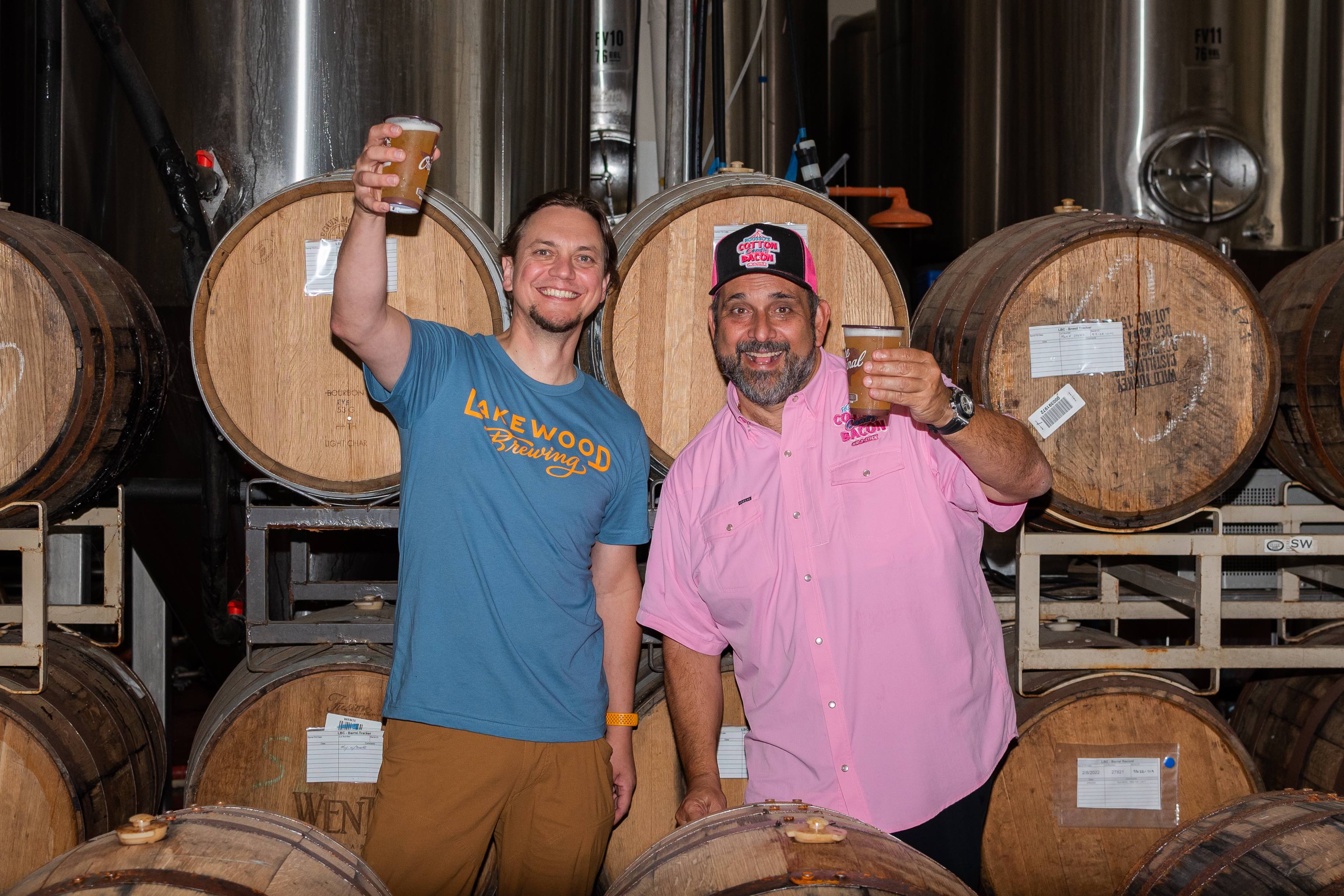 Lakewood Brewing Releases Cotton Candy Bacon Blonde to Pair with Big Tex Choice Award Winner; Rousso’s Cotton Candy Bacon on a Stick 8 apost4 163