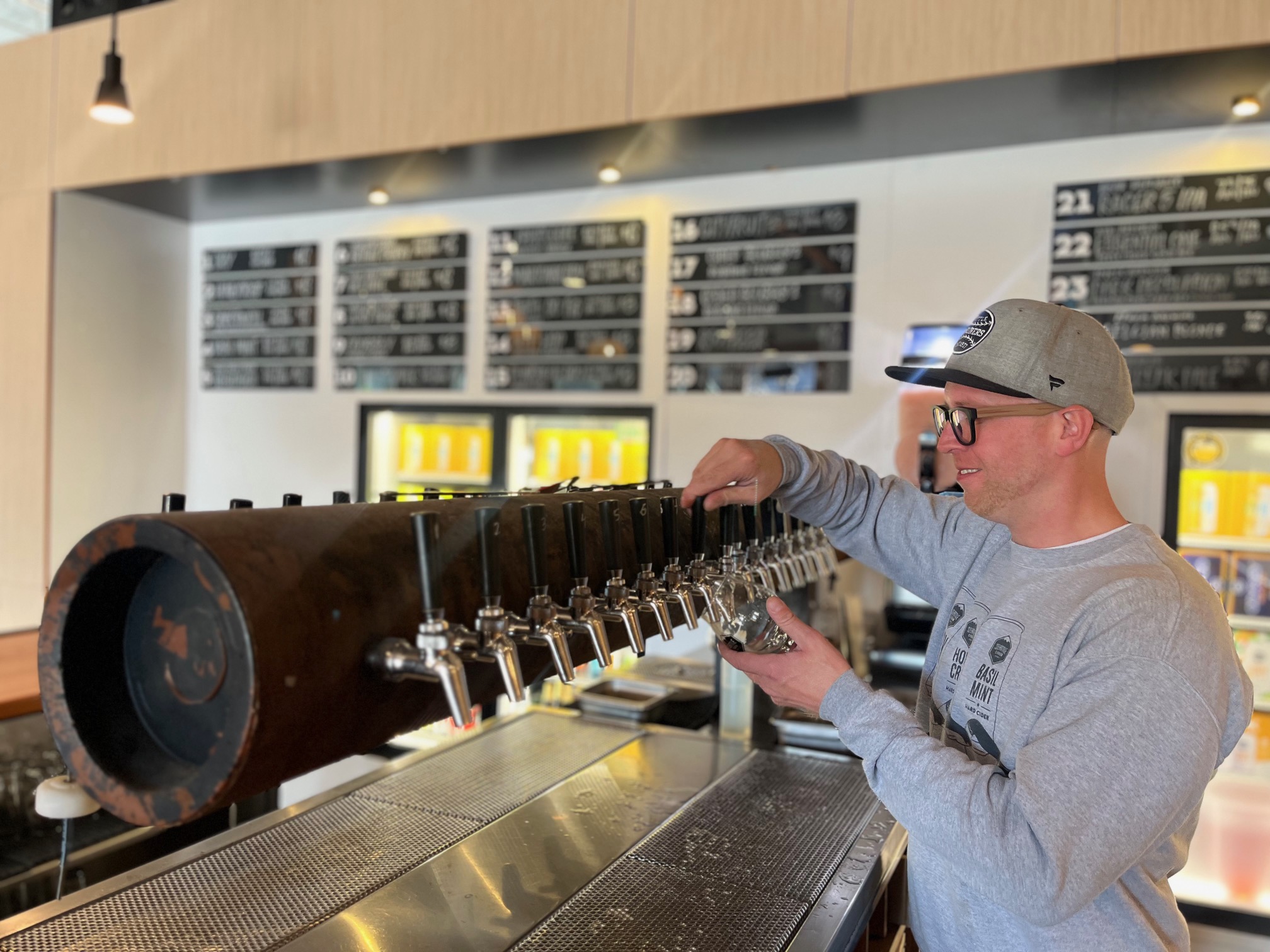 Seattle Cider Co Announces Grand Reopening of Rebranded Tasting Room – Seattle Cider Taproom 8 apostMBB 1320
