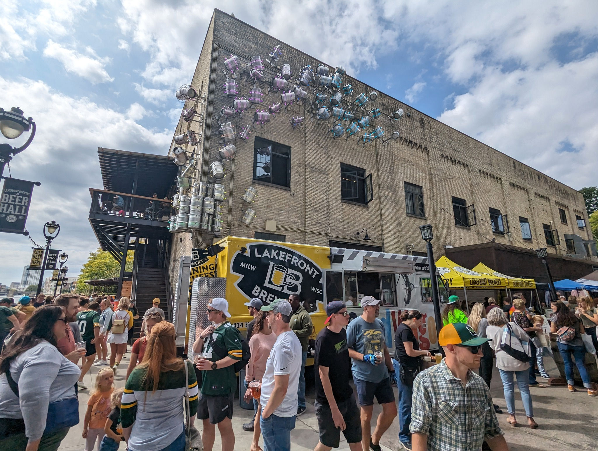 Lakefront Announces 4th annual Fall Fest of Ale 8 apostMBB 4908