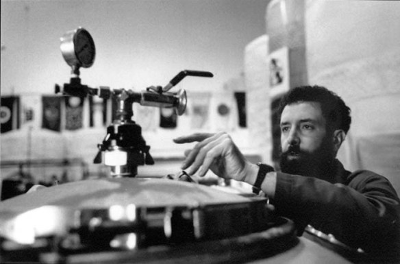 Rogue Brewmaster John Maier Commemorates 19,000 Brew 8 Beard 1988 - 3