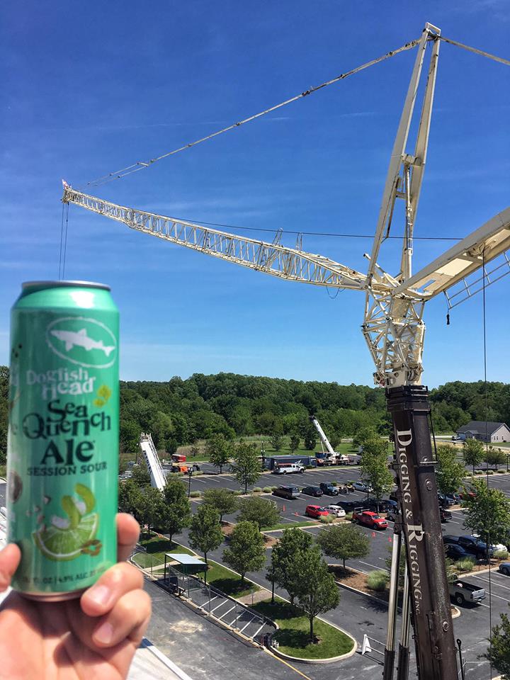 Dogfish Head Releasing 19.2oz Cans of 60-Min IPA & SeaQuench Ale To 10 States 10 crane