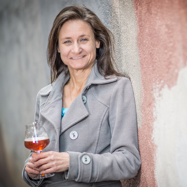 Independent Brewer Milestone: 3,000 Sign For The Seal 14 herz julia ba