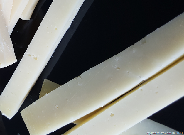 Mybeerbuzz .com Highlights The Gourmet Cheese Of The Month (Review) Mybeerbuzz .com Highlights The Gourmet Cheese Of The Month (Review)