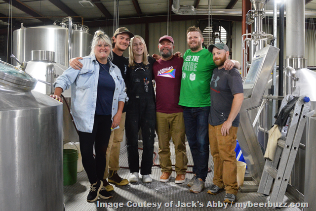 Jack’s Abby & Bierstadt Lagerhaus Collaborate On Export Lager Jack’s Abby & Bierstadt Lagerhaus Collaborate On Export Lager