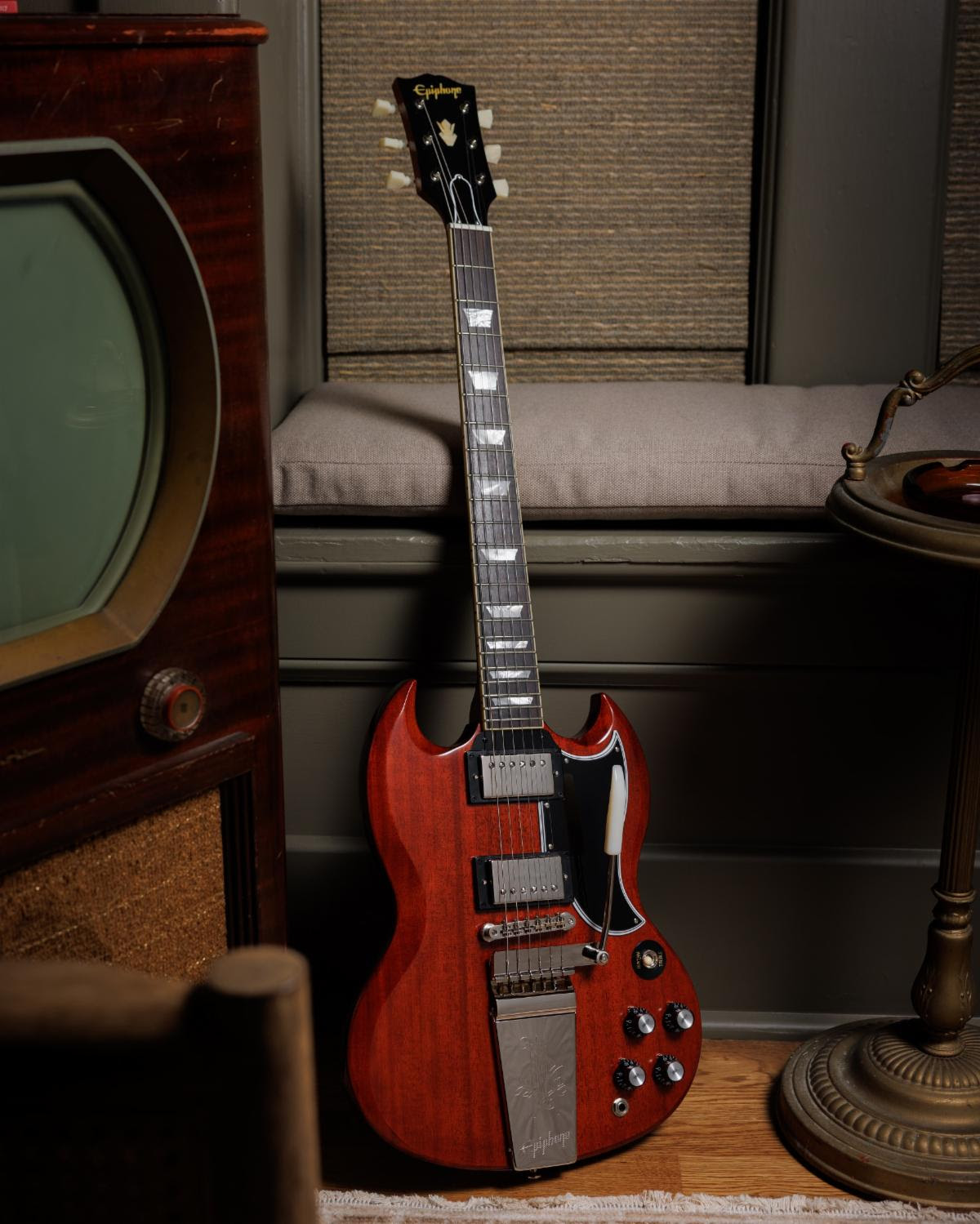 Epiphone Expands Inspired by Gibson Custom with Eight Reissues of Iconic Vintage Gibson Guitars, New and Upgraded for 2025 Epiphone Expands Inspired by Gibson Custom with Eight Reissues of Iconic Vintage Gibson Guitars, New and Upgraded for 2025