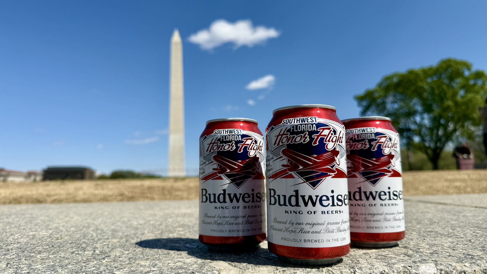 Anheuser-Busch Pays Tribute to Veterans through Southwest Florida Honor Flight Mission to Washington, D.C. Anheuser-Busch Pays Tribute to Veterans through Southwest Florida Honor Flight Mission to Washington, D.C.