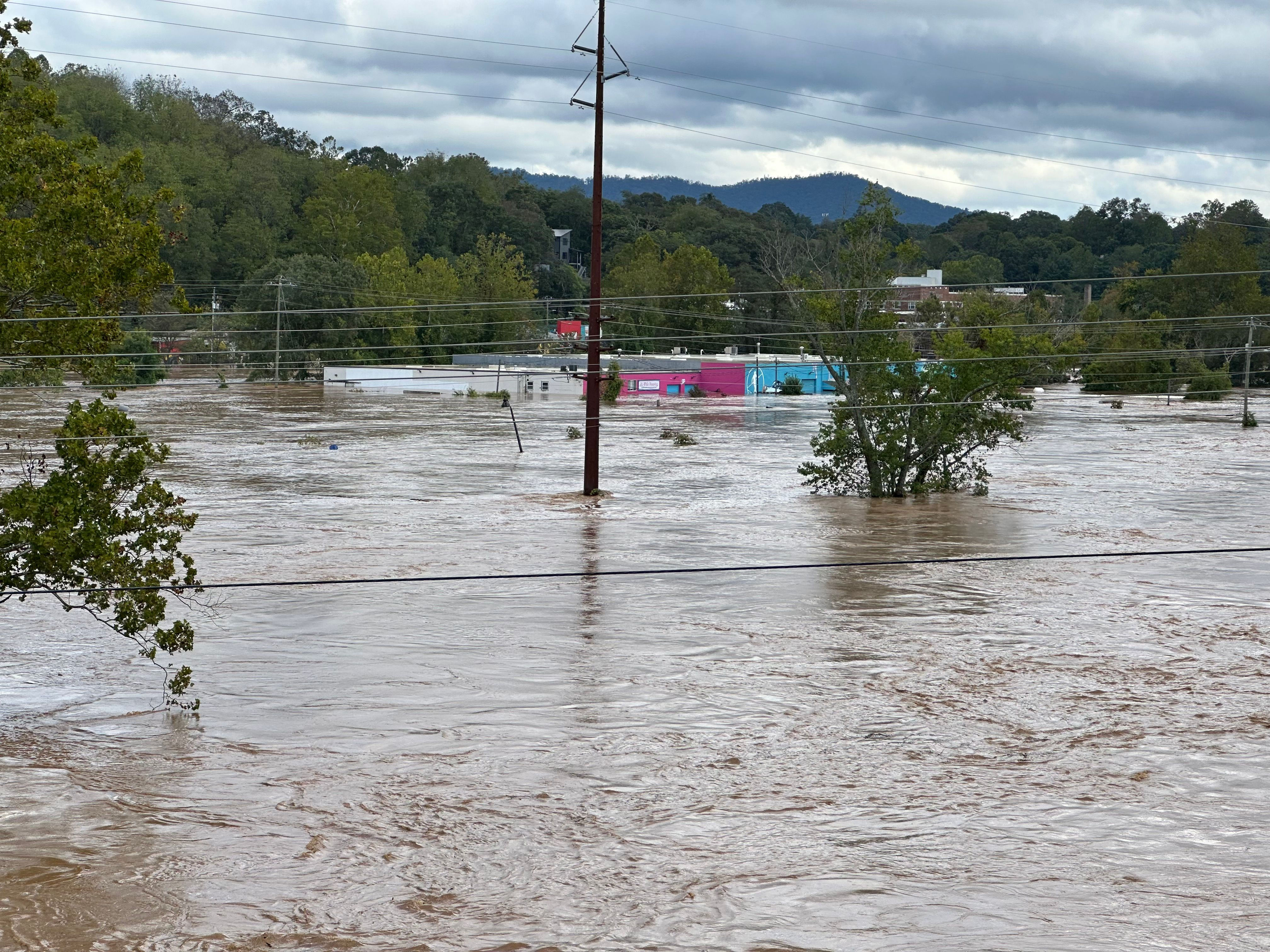 In Wake of Hurricane, Hi-Wire Brewing to Re-Open RAD Beer Garden: Celebration Planned In Wake of Hurricane, Hi-Wire Brewing to Re-Open RAD Beer Garden: Celebration Planned