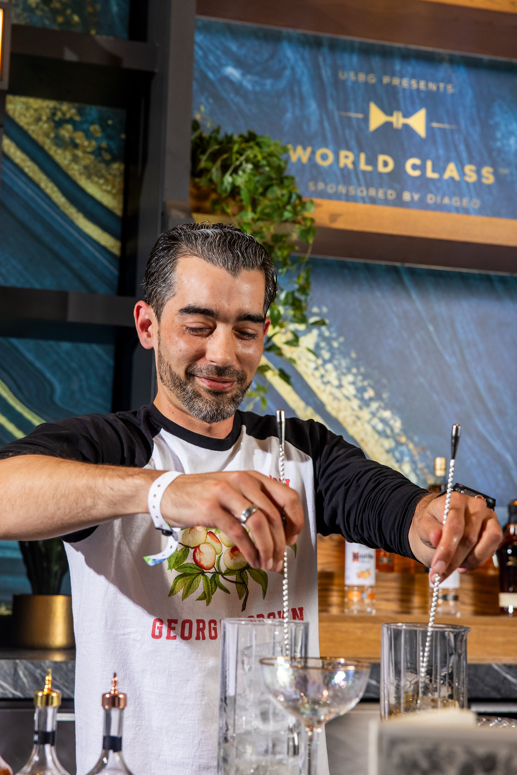 USBG PRESENTS WORLD CLASS SPONSORED BY DIAGEO CROWNED NIC WALLACE AS THE 2025 U.S. BARTENDER OF THE YEAR USBG PRESENTS WORLD CLASS SPONSORED BY DIAGEO CROWNED NIC WALLACE AS THE 2025 U.S. BARTENDER OF THE YEAR