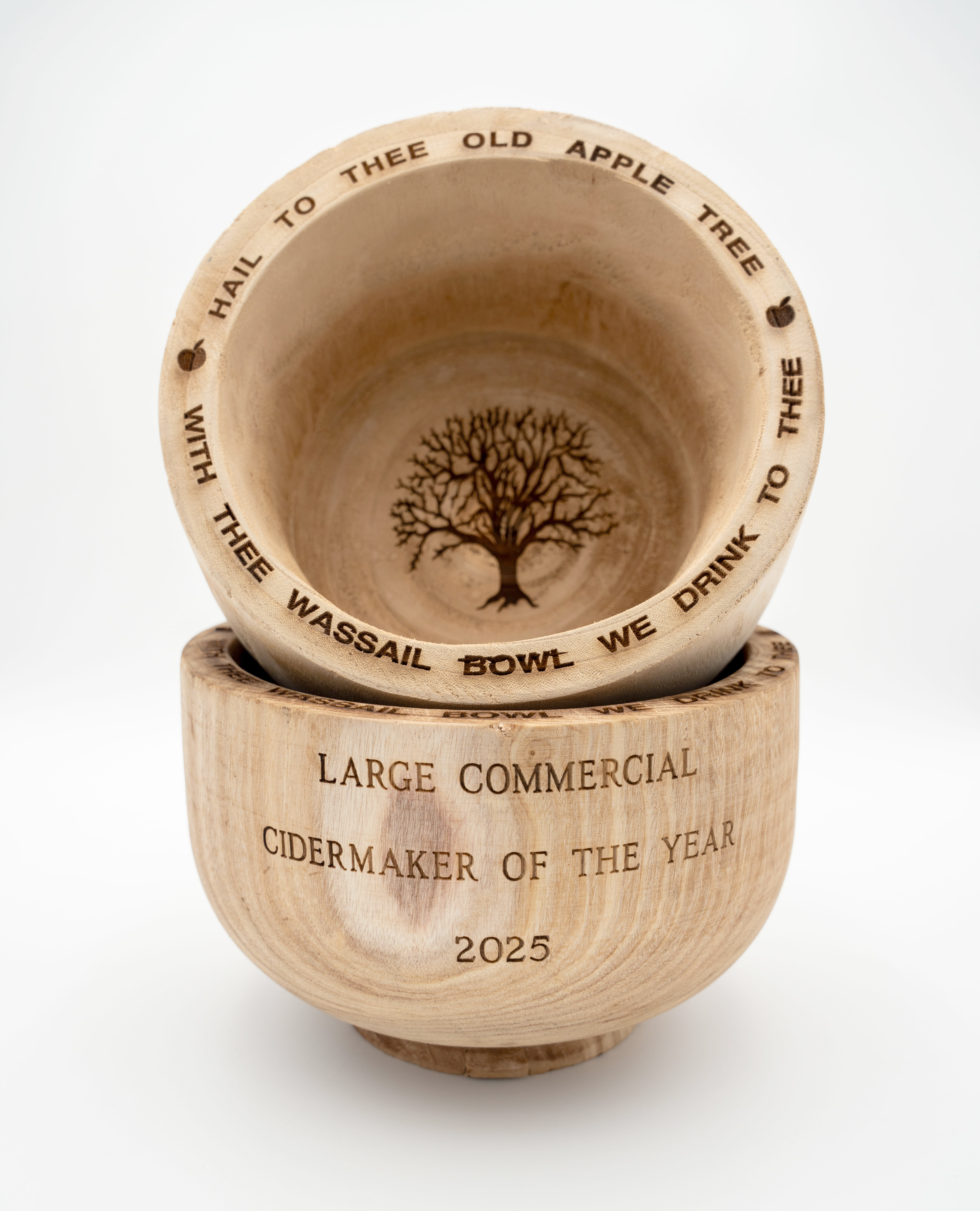 GLINTCAP Names 2 Towns Large Cidermaker of the Year for the 2nd Year in a Row GLINTCAP Names 2 Towns Large Cidermaker of the Year for the 2nd Year in a Row