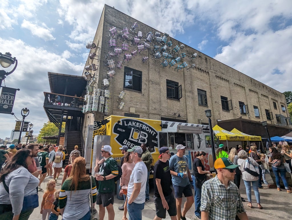 Lakefront Announces 4th annual Fall Fest of Ale