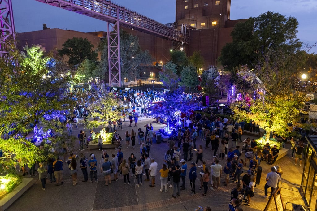 Anheuser-Busch to Host Second-Annual Blues & Brews Event to Celebrate Commitment to St. Louis and Kick Off the St. Louis Blues Season