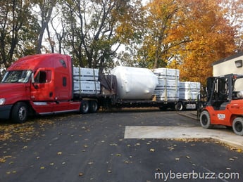 Weyerbacher Squeezes In New 80bbl Brite Tank