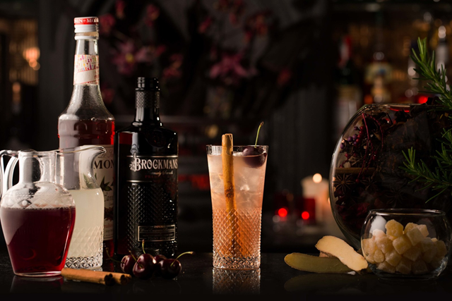 Brockmans Gin Serves Up Holiday Cocktails With A Touch Of Stardust