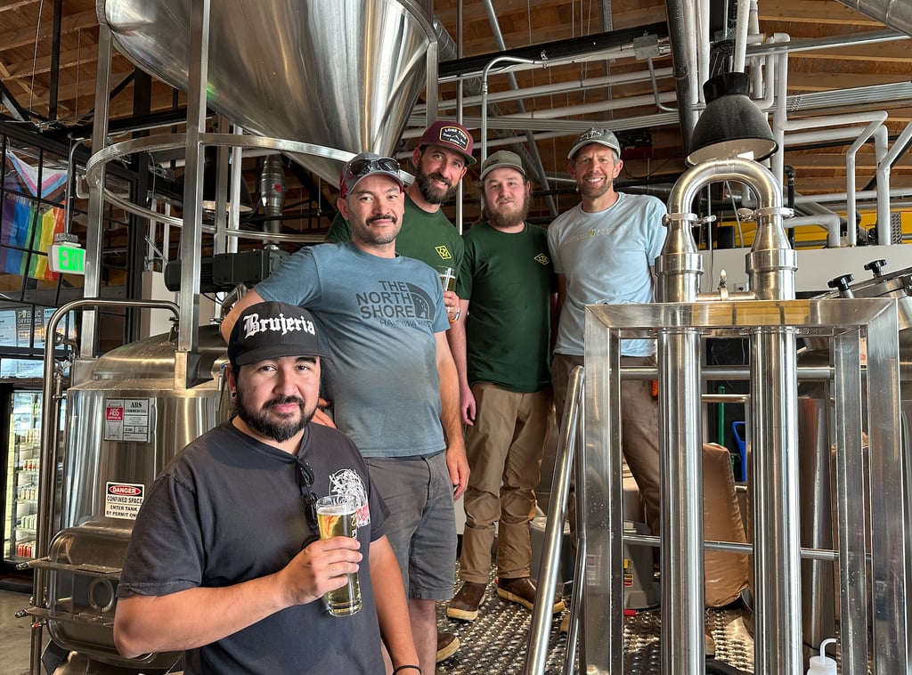 Lone Tree Brewing and Public Offering Brewing Collaborate on Wet Hop Beer: Fresh Class Ticket