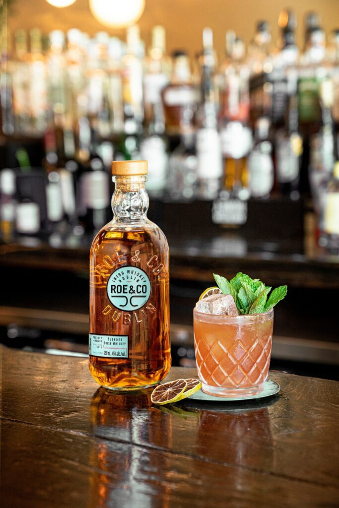 ROE & CO IRISH WHISKEY INVITES YOU TO DISCOVER MODERN IRISH WHISKEY AND MUSIC AT ‘ROE & CO LISTENING SESSIONS’ VINYL POP-UP SERIES