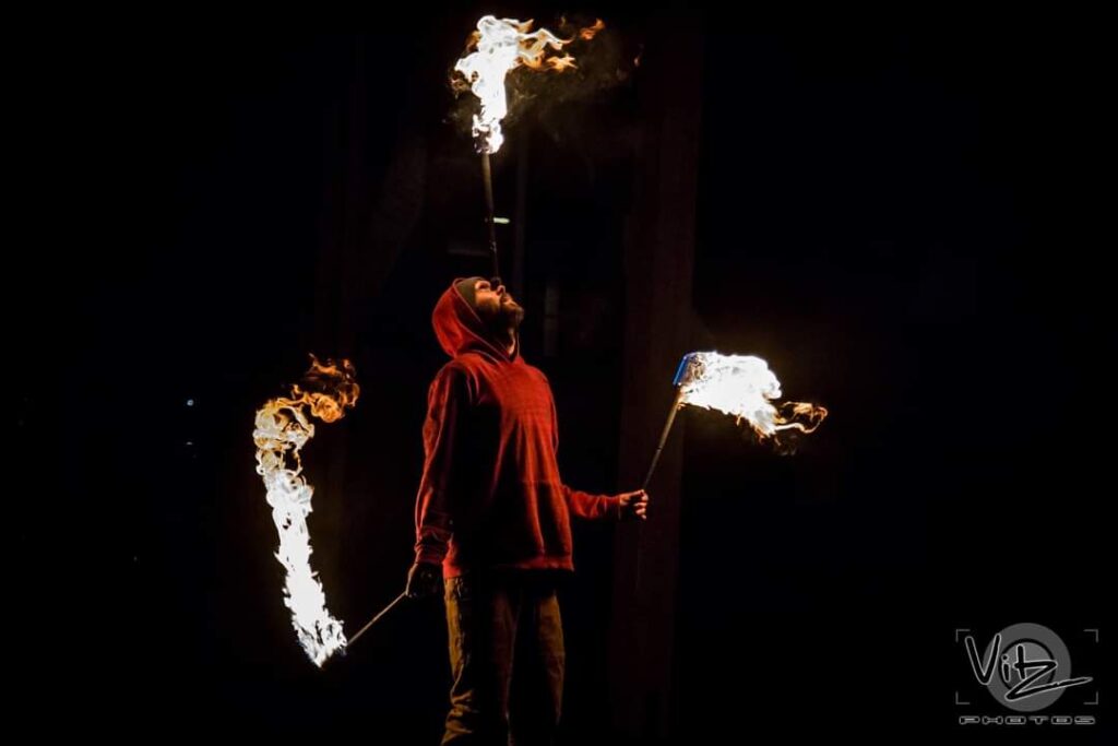 Entertainment at Chuckanut South Nut Tap Room on Black Friday